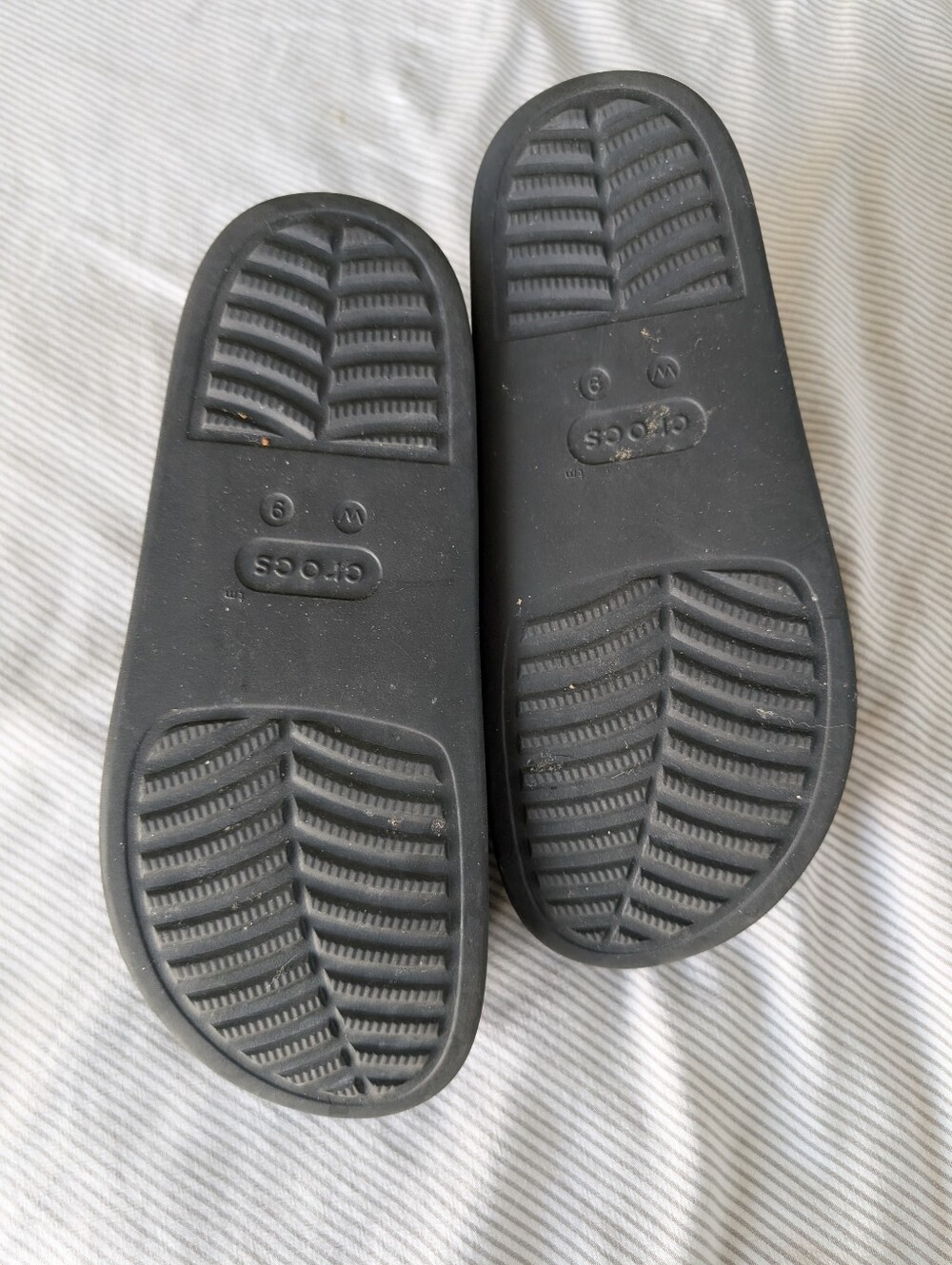 CROCS Dylan Platform Clog Size 9US - Picture 6 of 7
